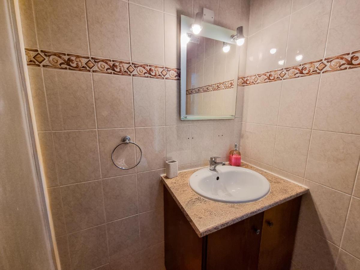 לרנקה Seaside Heaven Apartment With Pool מראה חיצוני תמונה